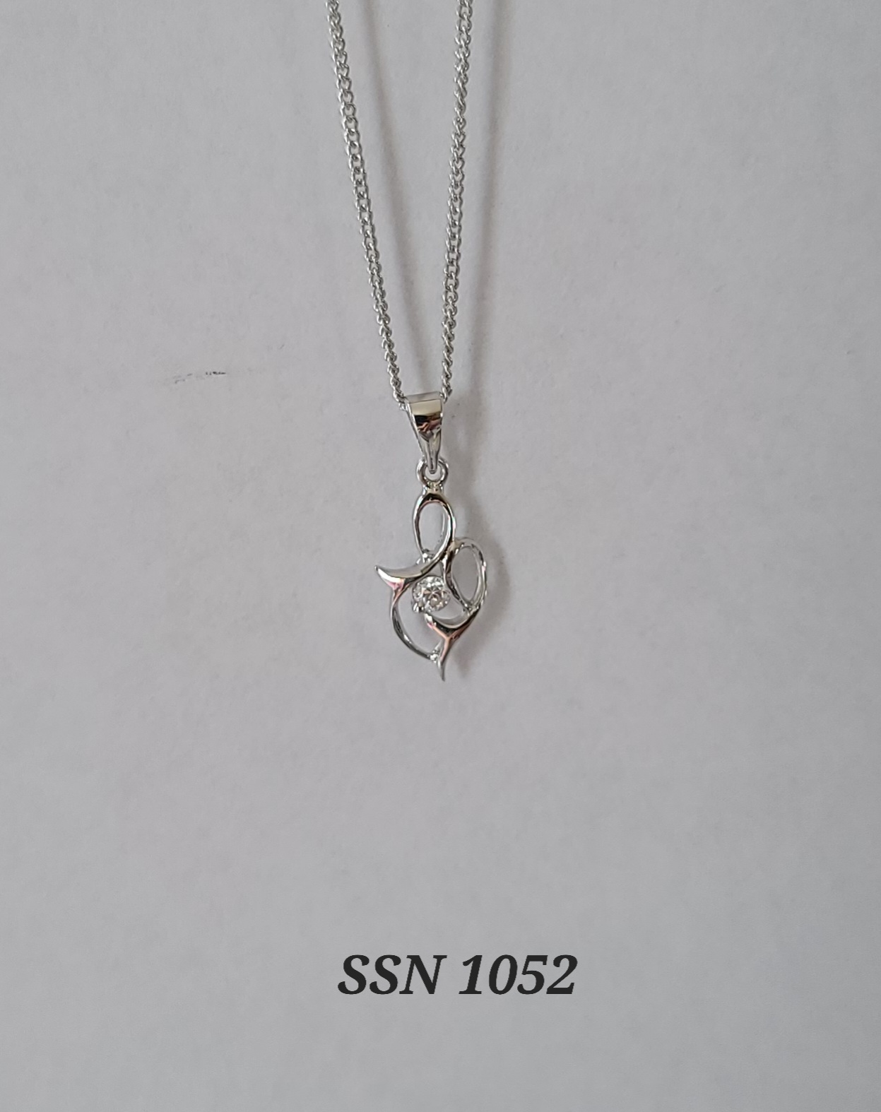 SSN1052