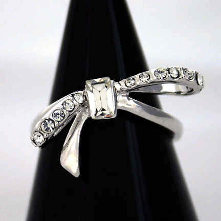 Rings - R8976