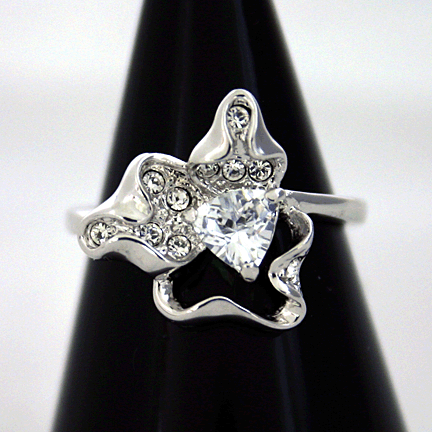 Rings - R8995