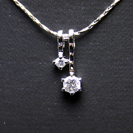 Pendants - N3779