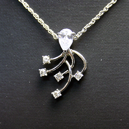 Pendants - N3800